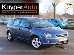 Ford Focus - 1.6-16V Futura airco trekhaak nw apk cruise