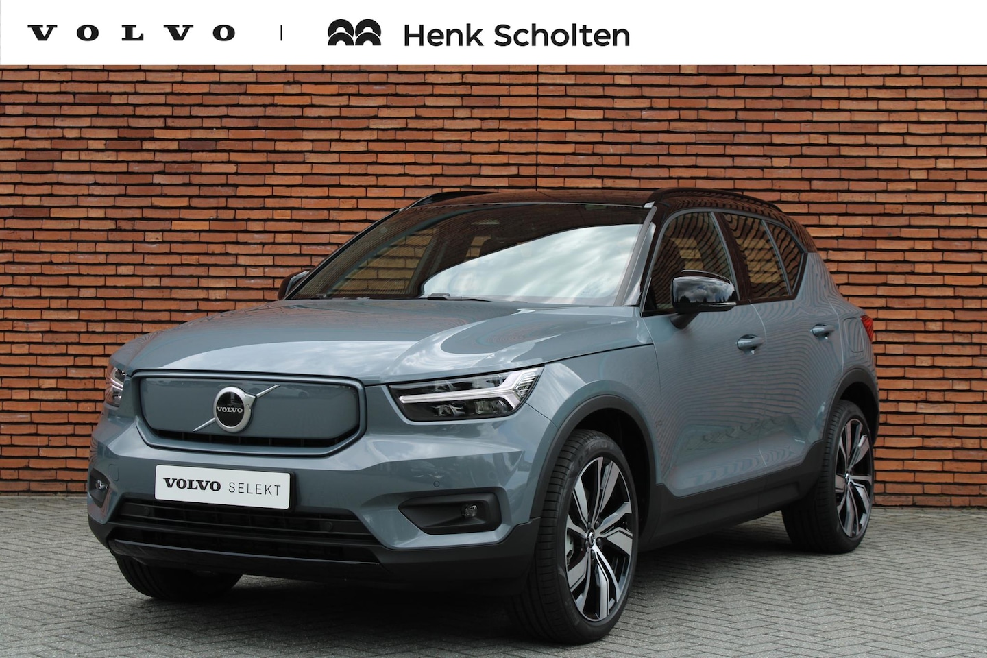 Volvo XC40 - P8 409PK AWD R-Design | Achteruitrijcamera | Parkeersensoren | Apple Carplay/Android Auto - AutoWereld.nl