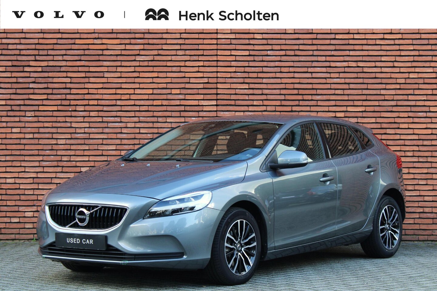 Volvo V40 - T2 AUT6 122PK Polar+, Cruise Control, Navigatie, Bluetooth Media & Telefonie, Verwarmbare - AutoWereld.nl