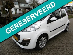 Peugeot 107 - 1.0 Active 5-deurs Airco LED Zuinig A-Label 2e eigenaar Historie