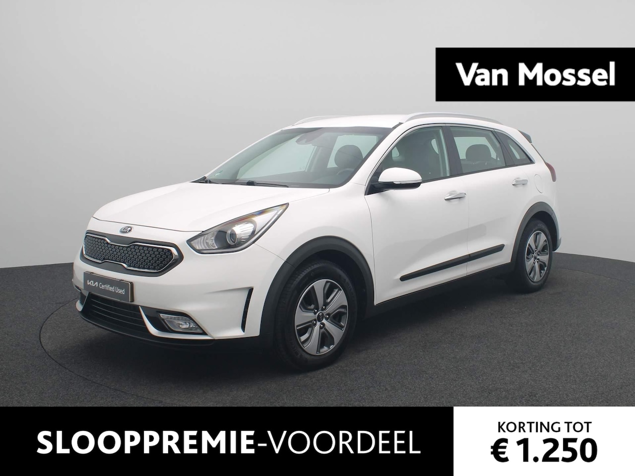 Kia Niro - 1.6 GDi Hybrid DynamicLine | NAVIGATIE | HALF-LEER | PARKEERSENSOREN - AutoWereld.nl