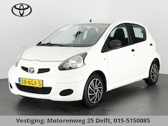 Toyota Aygo - 1.0-12V AIRCO 5 DRS ACTIE :RIJKLAAR NU GRATIS AFLEVERPAKKET