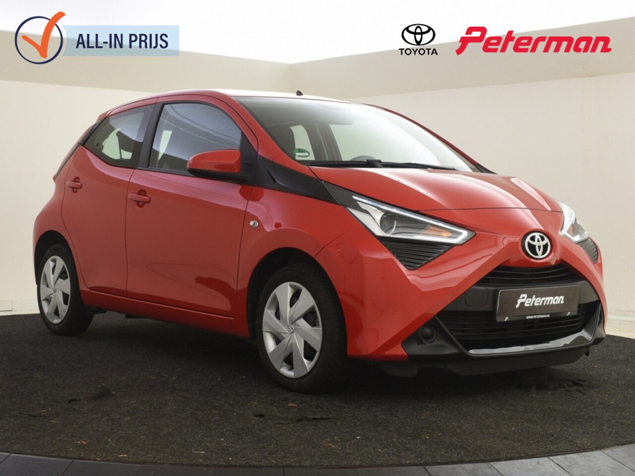 Toyota Aygo - 1.0 VVT-i x-play Automaat | Camera - AutoWereld.nl