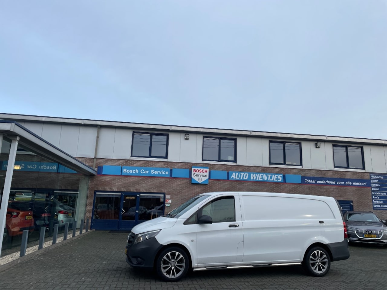 Mercedes-Benz Vito - 114 CDI Aut | Extra Lang 3-Pers | Airco | Navi - AutoWereld.nl