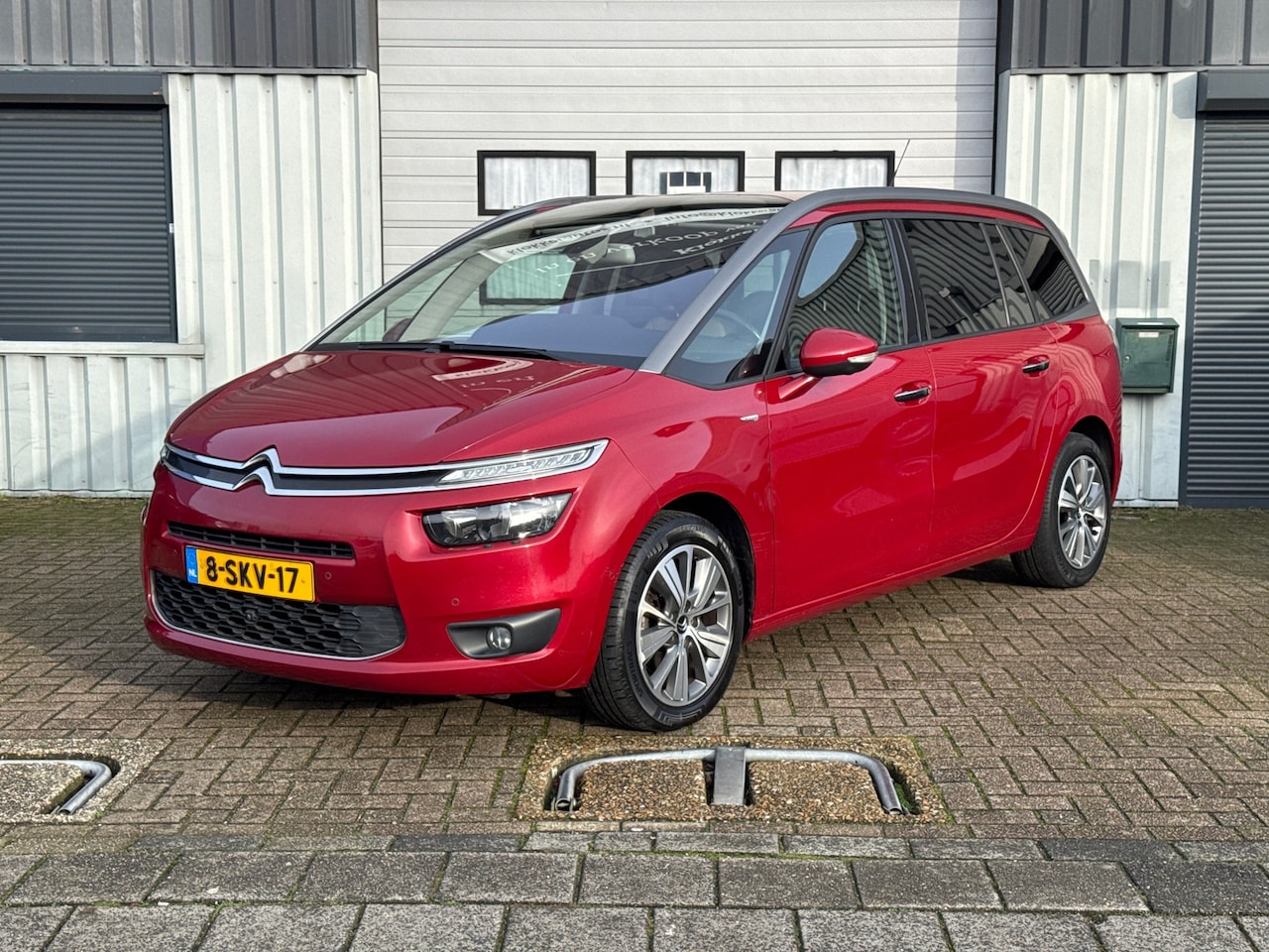 Citroën Grand C4 Picasso - 1.6 THP Exclusive 7Persoons | Leder | Massage | 360 Camera | Line en side assist - AutoWereld.nl