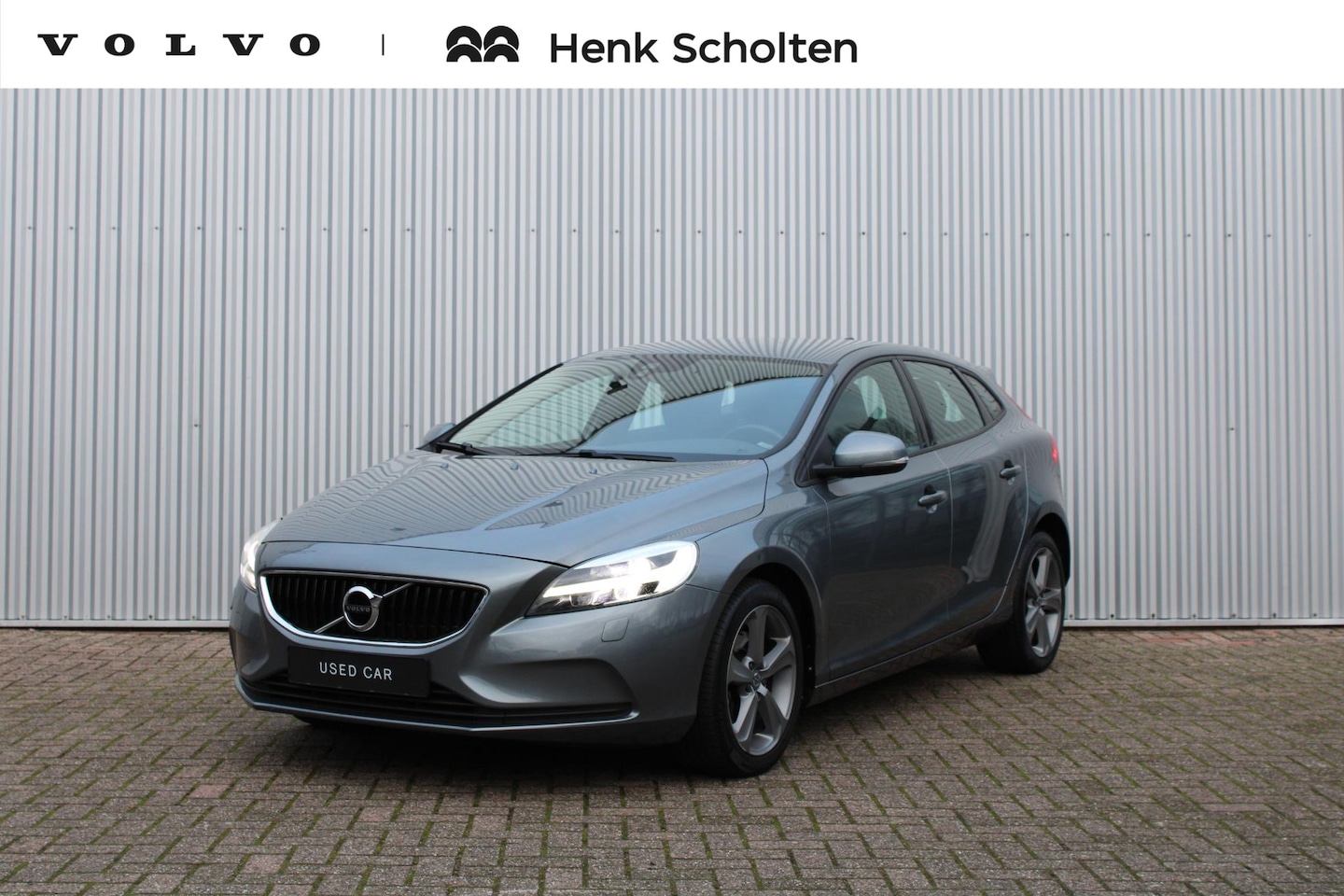 Volvo V40 - 2.0 T3 Nordic+ Standkachel functie, Full LED koplampen, Full map navigatie, Stoelverwarmin - AutoWereld.nl