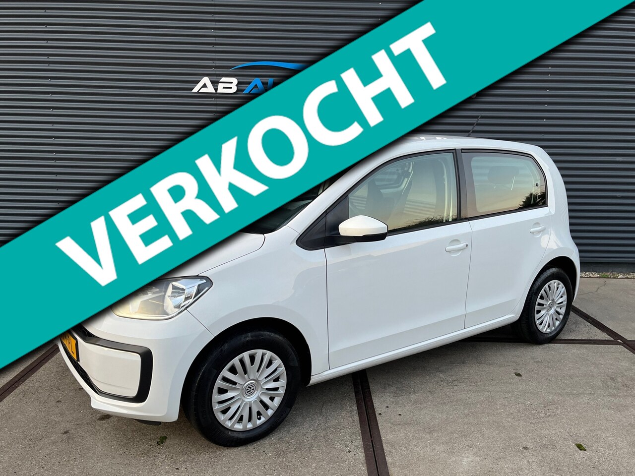 Volkswagen Up! - 1.0 BMT move up! 5 DEURS/ BLUETOOTH/ LED VERL - AutoWereld.nl