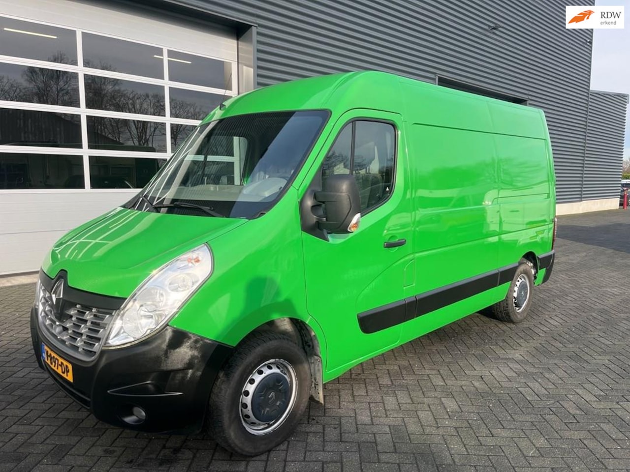 Renault Master - T35 2.3 dCi L2H2 T35 2.3 dCi L2H2 - AutoWereld.nl