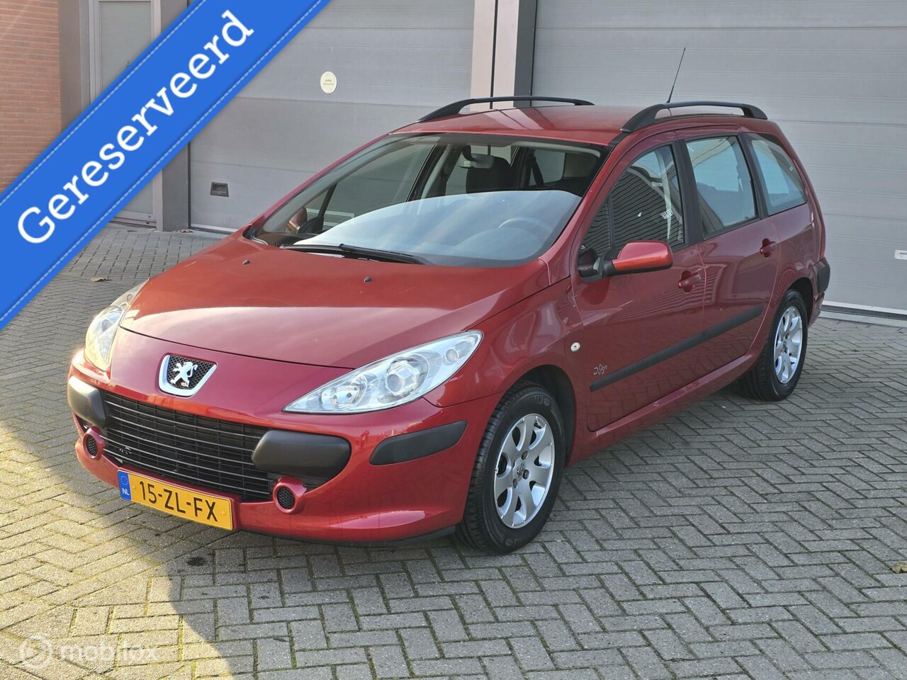 Peugeot 307 Break - 1.4-16V D.Sign 1.4-16V D.Sign - AutoWereld.nl