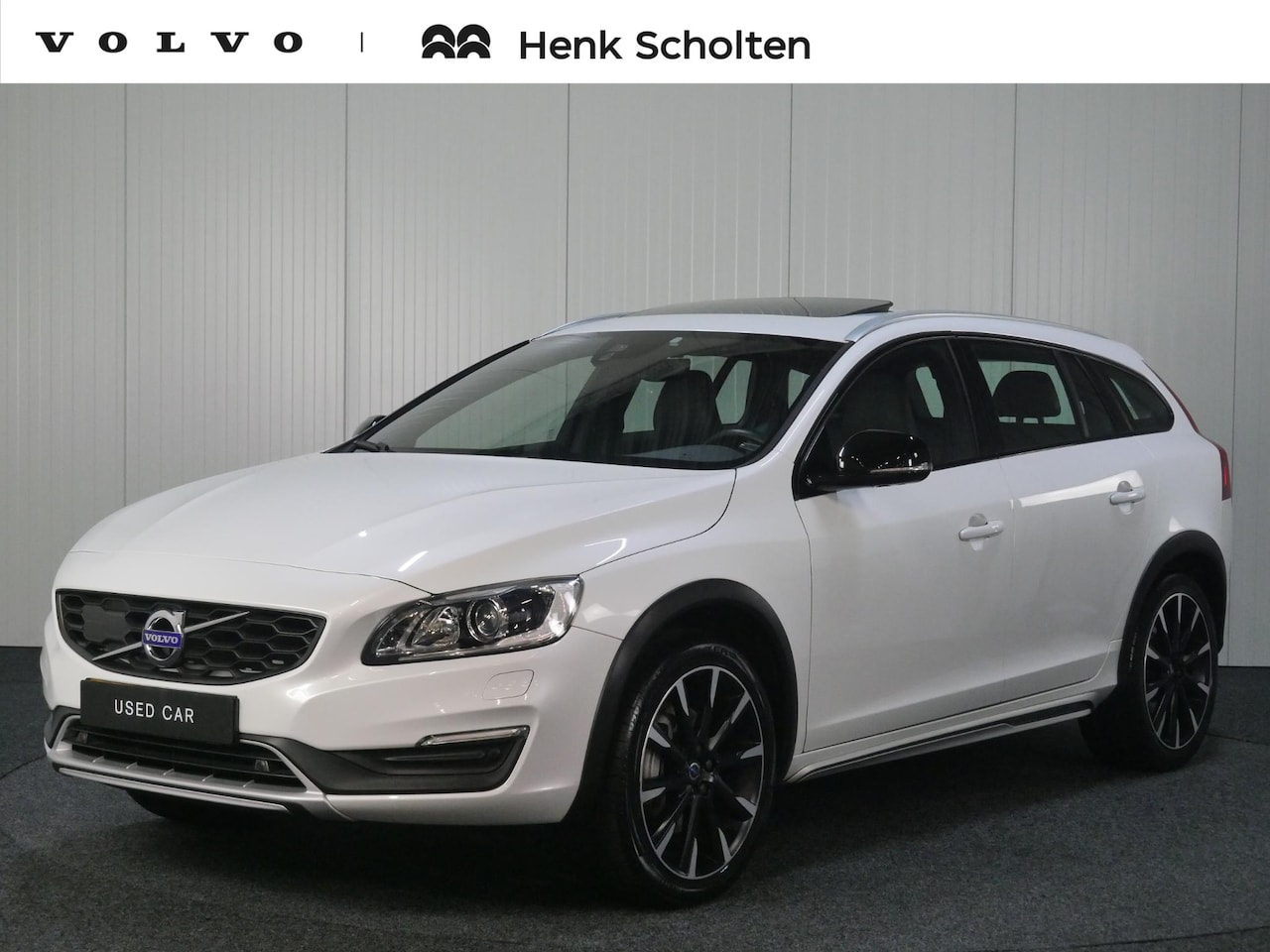 Volvo V60 Cross Country - 2.0 T5 Polar+ Schuif/Kanteldak, trekhaak, Lederen bekleding - AutoWereld.nl