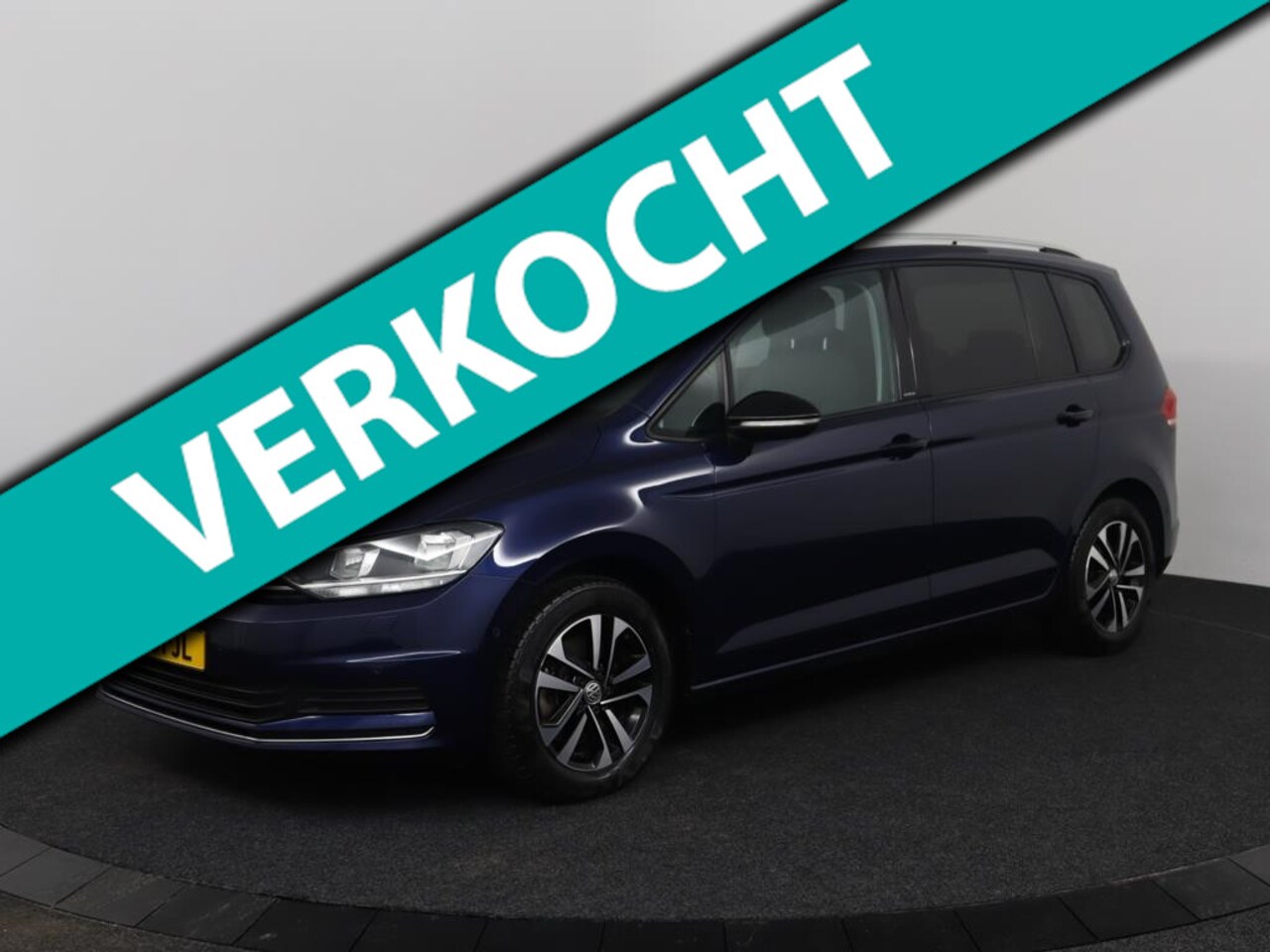 Volkswagen Touran - 1.5 TSI Highline 7p | Automaat | Adaptive Cruise | 7 Persoons | Carplay - AutoWereld.nl