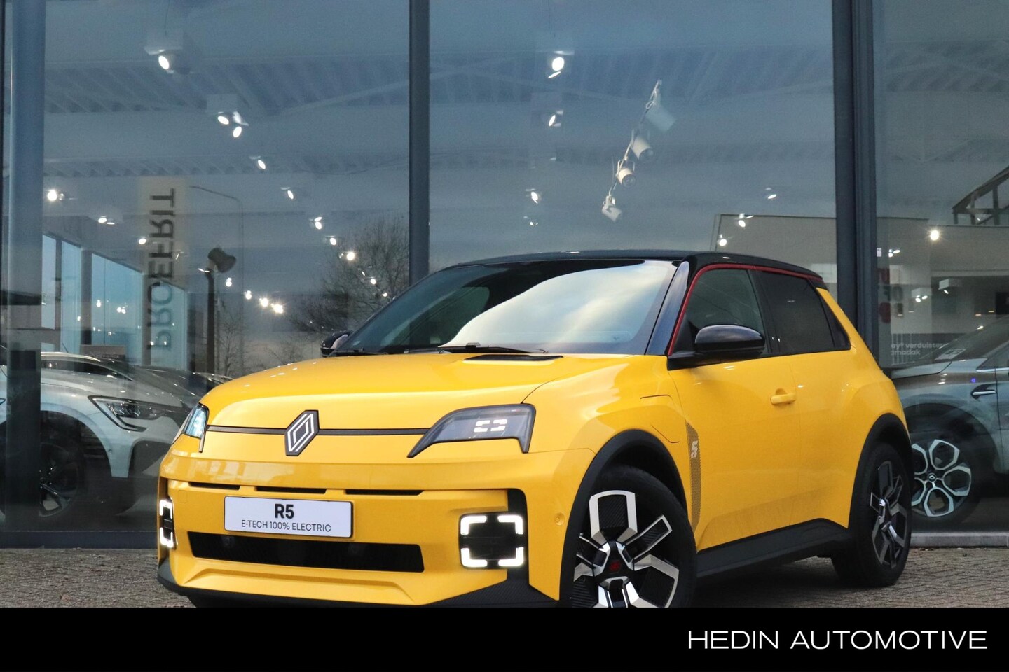 Renault 5 - comfort range techno 52 kWh easy park assist| pack winter| daklijst in kleur rouge | - AutoWereld.nl