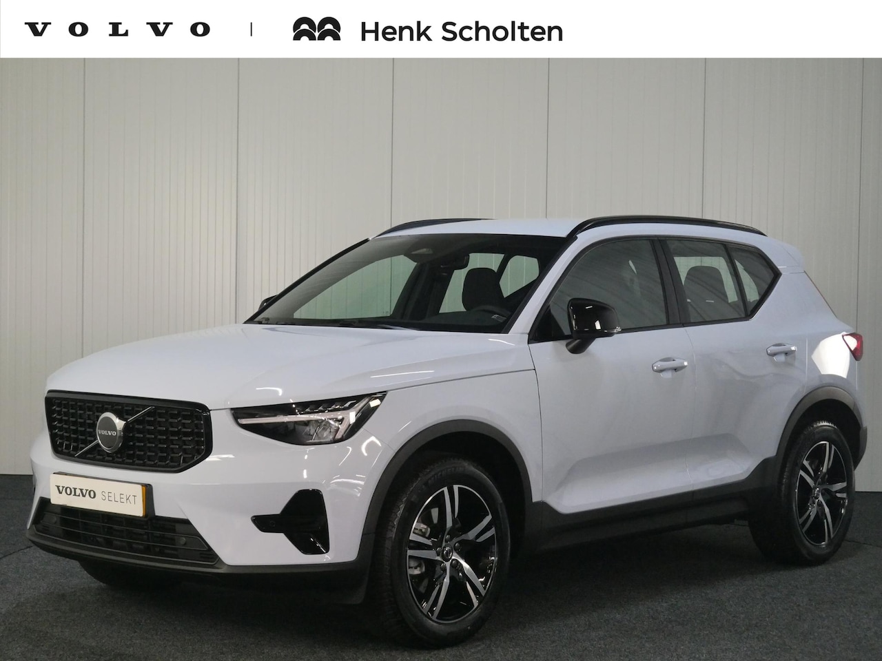 Volvo XC40 - B4 AUT7 197PK Plus Dark, Adaptieve Cruise Control, Pilot Assist, Harman/Kardon Audiosystee - AutoWereld.nl