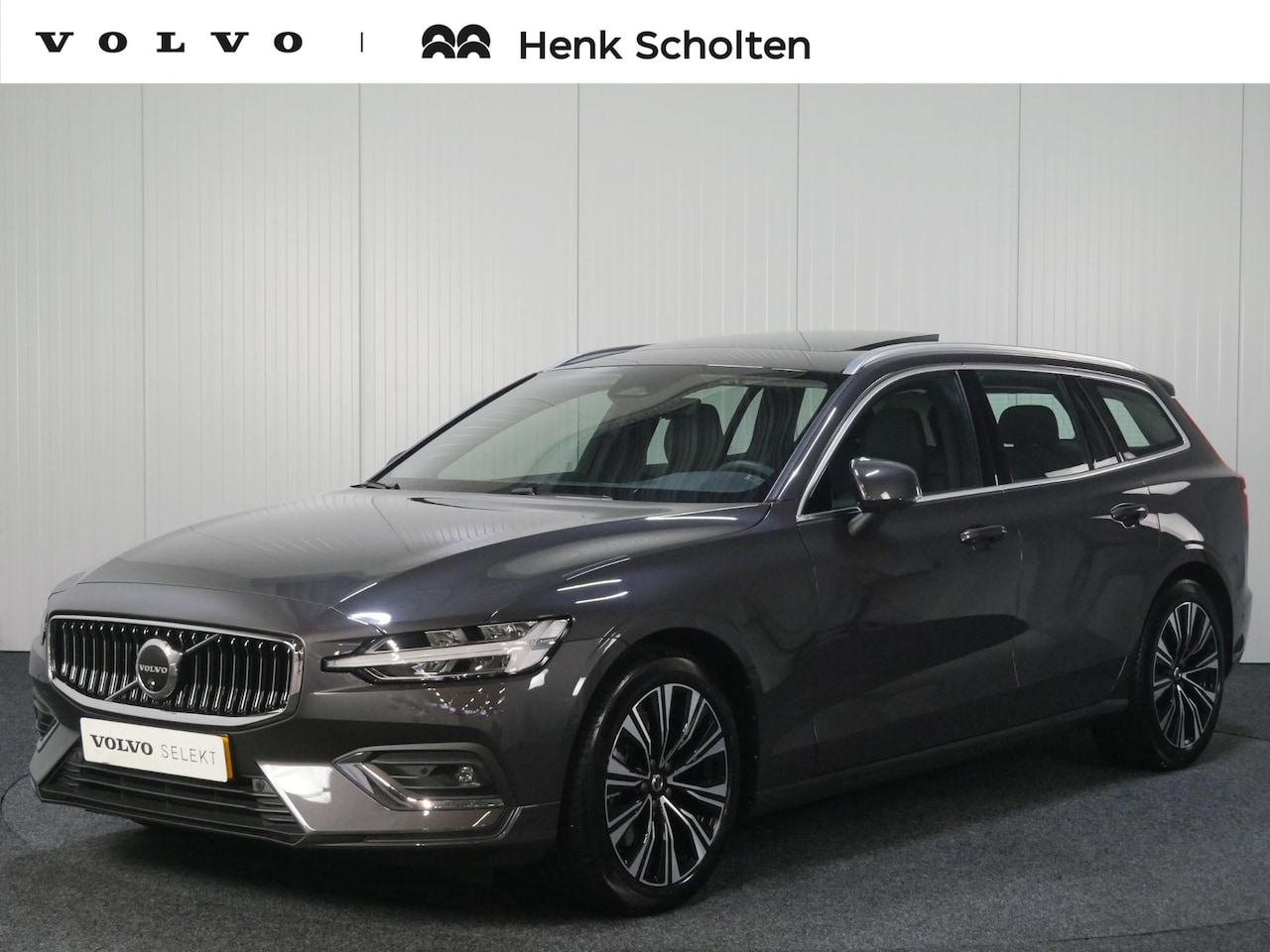 Volvo V60 - B4 AUT7 197PK Plus Bright, Power Seats, Google Services, Elektrisch glazen schuif-/kanteld - AutoWereld.nl