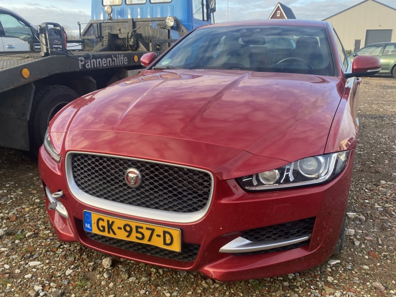 Jaguar XE - 2.0 D Portfolio MOTORSCHADE Exportprijs EX BPM - AutoWereld.nl