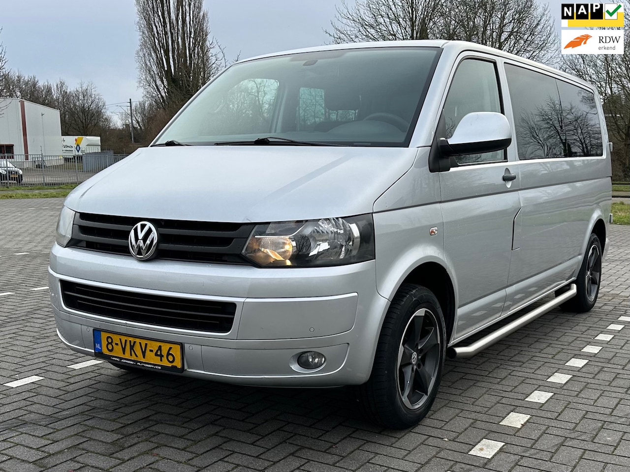 Volkswagen Transporter - 2.0 TDI L2H1 Dubbele Cabine Comfortline 75 kW - AutoWereld.nl