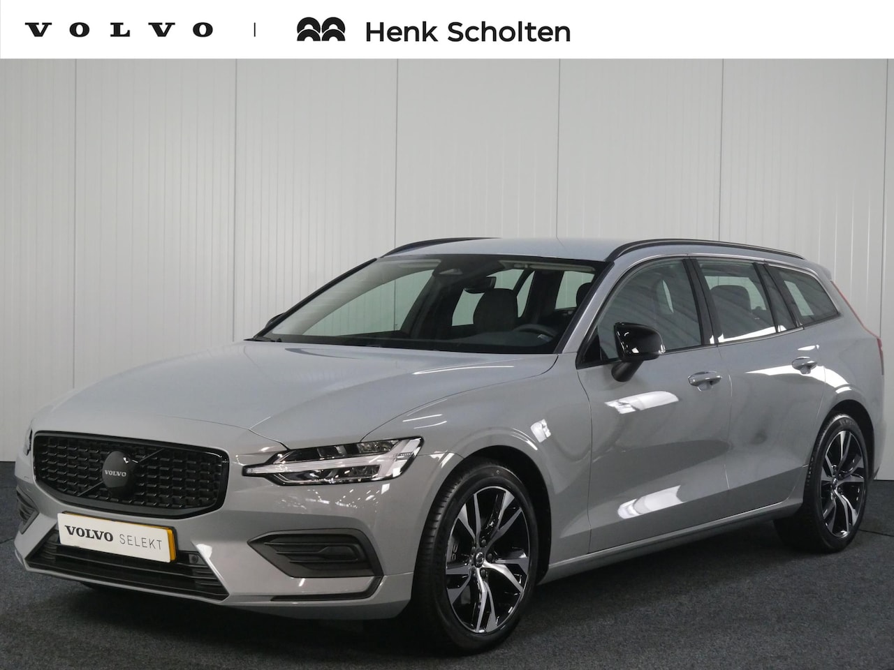 Volvo V60 - B3 AUT7 163PK Essential Edition, Adaptieve Cruise Control Met Stuurhulp, BLIS Dodehoekdete - AutoWereld.nl