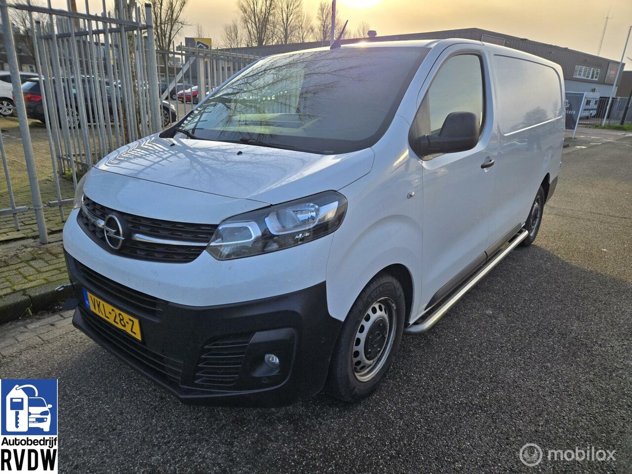 Opel Vivaro - bestel 1.5 CDTI L2H1❌️motor defect❌️ - AutoWereld.nl