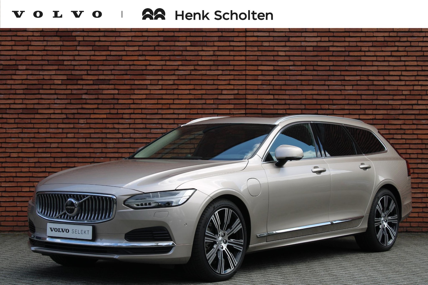 Volvo V90 - T8 AWD AUT8 455PK Ultimate Bright, Adaptieve Cruise Control, Pilot Assist, Bowers & Wilkin - AutoWereld.nl