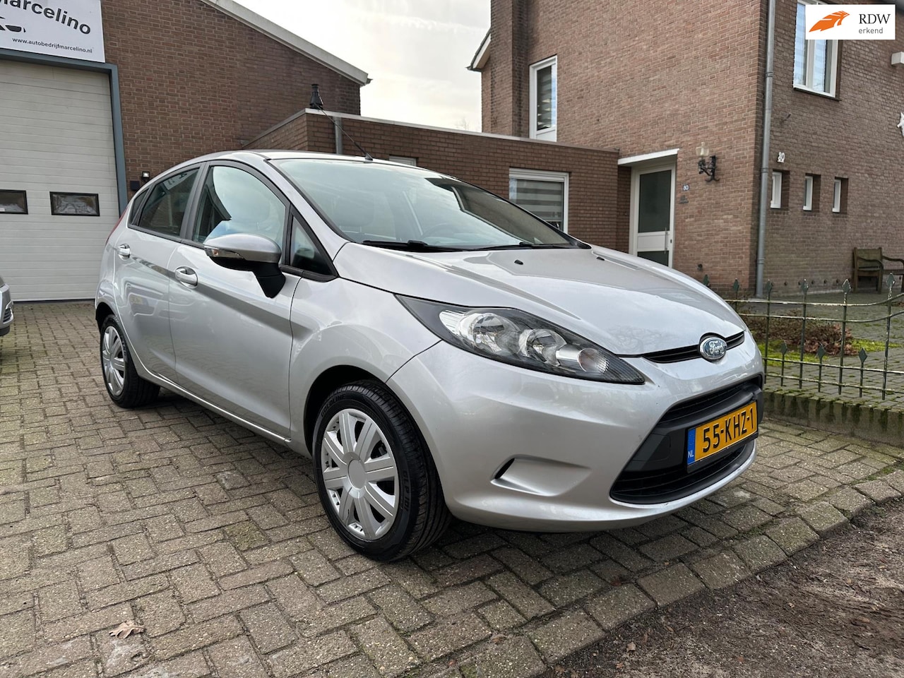 Ford Fiesta - 1.25 Trend 1.25 Trend ( nieuwe apk ) - AutoWereld.nl