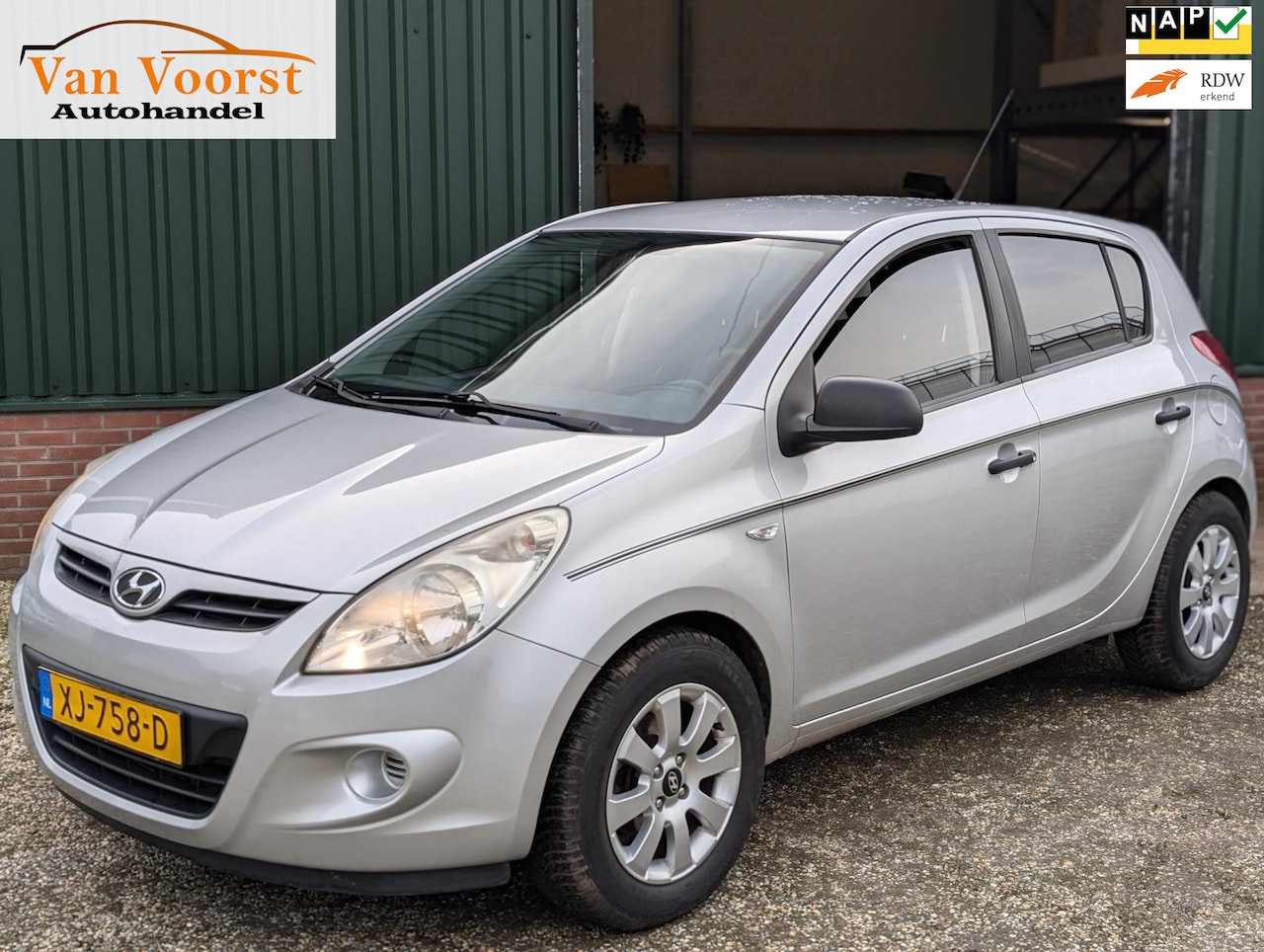 Hyundai i20 - 1.2i i-Drive AIRCO APK inruil is mogelijk - AutoWereld.nl