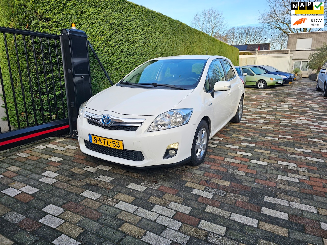 Toyota Auris - 1.8 Full Hybrid Aspirat 2011 Clima Cruise Nw Apk - AutoWereld.nl