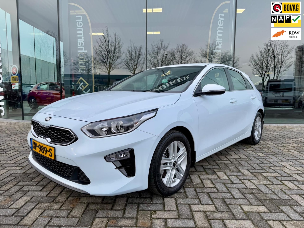 Kia Cee'd - Ceed 1.0 T-GDi DynamicLine CarPlay, Climate, Camera, Navi - AutoWereld.nl