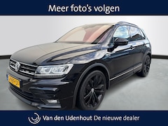 Volkswagen Tiguan - 1.5 TSI 150pk Automaat BlackStyle Business R / Panoramadak / Keyless / Massage