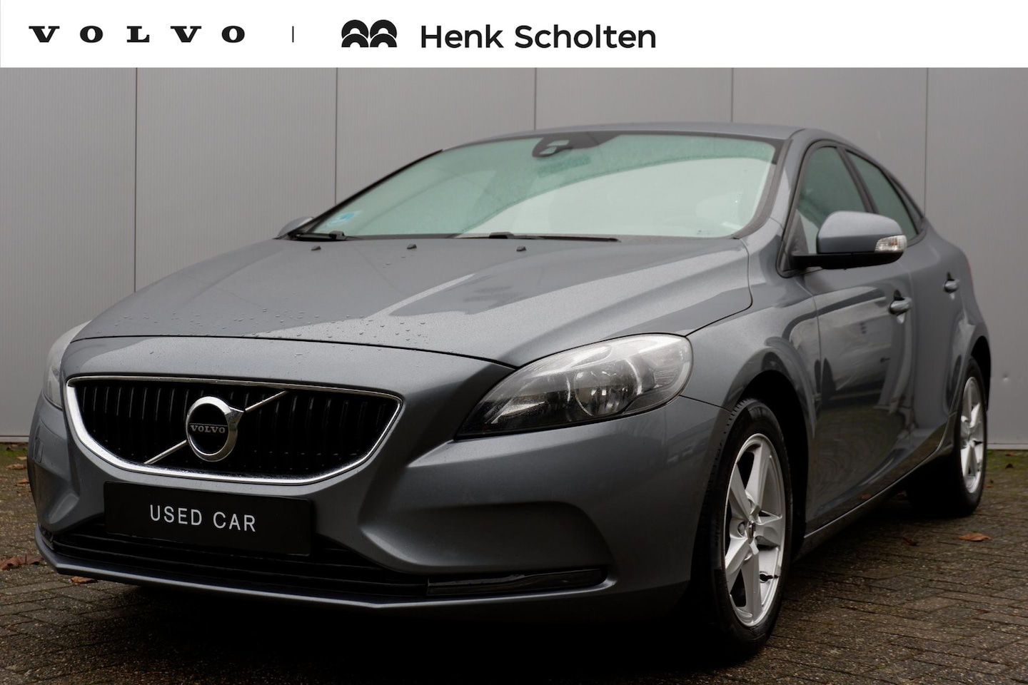 Volvo V40 - T2 120PK Kinetic, Park Assist achter, Full-map navigatie, Bluetooth telefoonvoorbereiding, - AutoWereld.nl