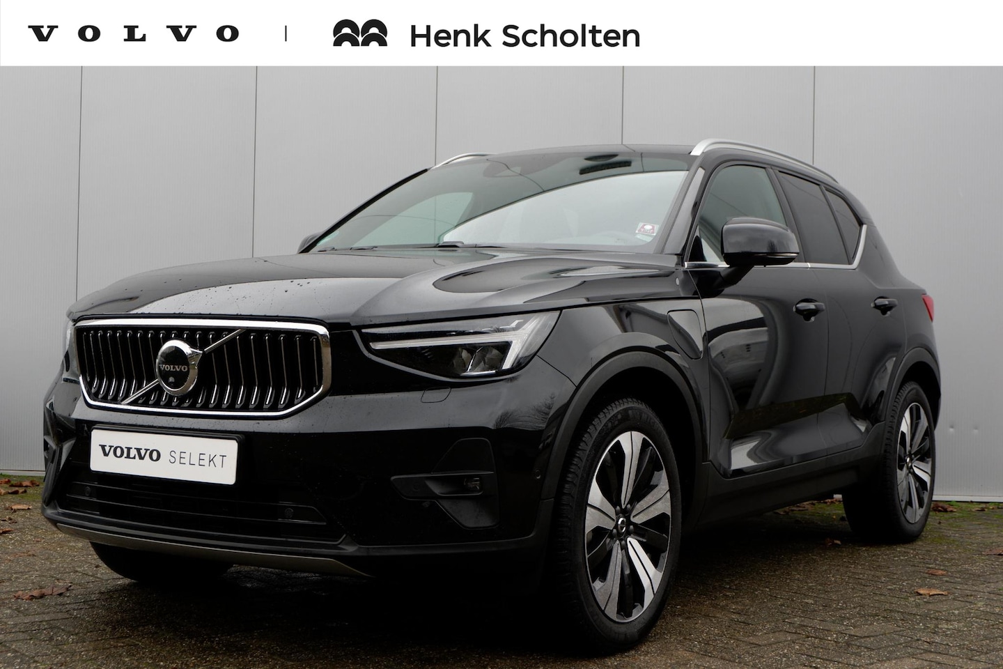 Volvo XC40 - T5 Plug-in hybrid AUT7 262PK Ultimate Bright, Panoramadak, Trekhaak semi elektrisch inklap - AutoWereld.nl