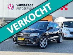 Volkswagen Tiguan - 2.0 TSI 4Motion Highline Business R|Leder|180pk|19''Lm velgen|Camera|Digital Dash|Stoelver