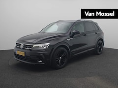 Volkswagen Tiguan - 1.5 TSI ACT Highline Business R | Navigatie | Climate Control | Parkeersensoren | Lichtmet