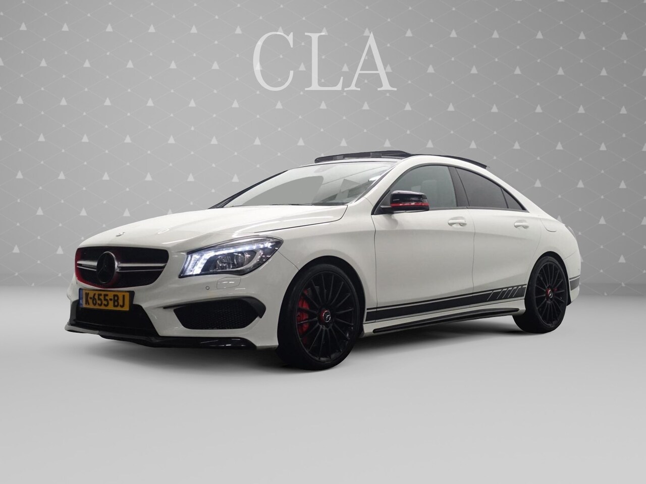 Mercedes-Benz CLA-Klasse - 45 AMG 361pk 4MATIC Edition 1 Autom- Panodak I F1 Seats I Xenon led - AutoWereld.nl