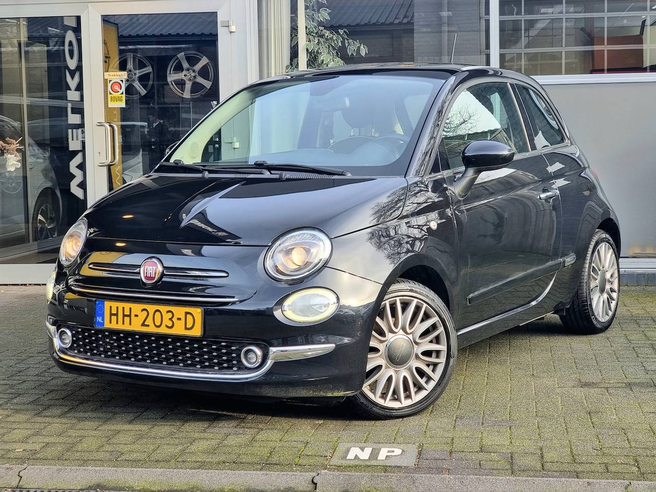 Fiat 500 - 0.9 TwinAir Turbo Lounge PANO / NAVI / CAR-PLAY / NAP - AutoWereld.nl