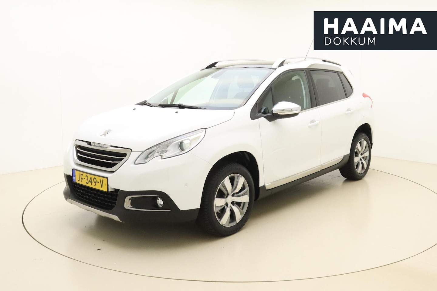 Peugeot 2008 - 1.2 PureTech Allure | BLUETOOTH | CRUISE CONTROL | DAKRAILS | LM VELGEN | STUURWIEL MULTIF - AutoWereld.nl