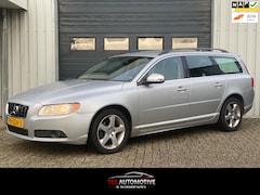 Volvo V70 - 2.4D Momentum 2e EIG/AUTOMAAT/LEER/NAVI/PDC