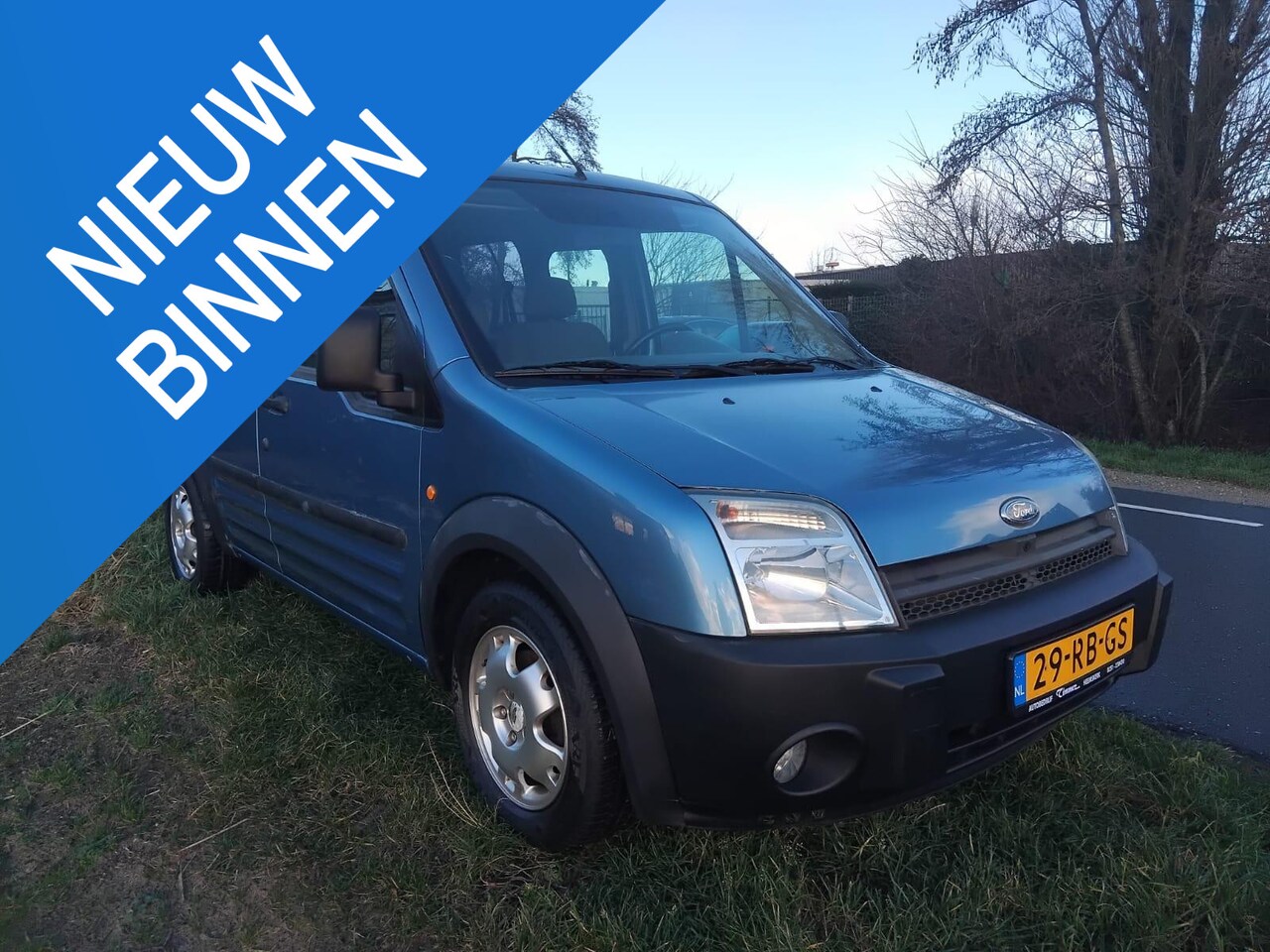 Ford Tourneo Connect - 1.8-16V ROLSTOELAUTO 3+1 - AutoWereld.nl