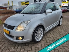 Suzuki Swift - 1.5 Exclusive automaat