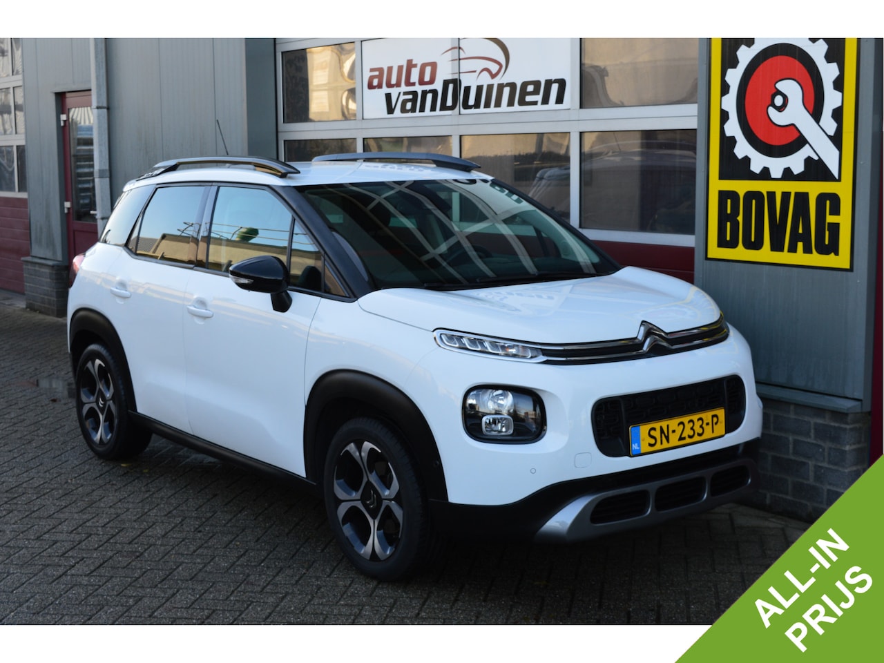 Citroën C3 Aircross - 1.2 PureTech S&S Shine O.a: Afn. Haak, PDC, Camera, Carplay, Clima, Etc. All-in prijs! - AutoWereld.nl