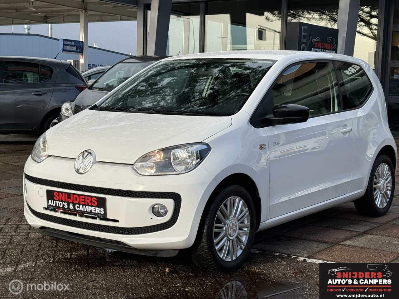 Volkswagen Up! - 1.0 cheer up! 1.0 Cheer Up!,stoelverwarming,Navi, garantie - AutoWereld.nl