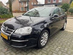 Volkswagen Jetta - 1.6 Comfortline