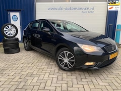 Seat Leon - 1.2 TSI Enjoy 5-drs / AIRCO / CRUISE / TREKHAAK / APK 11-2025