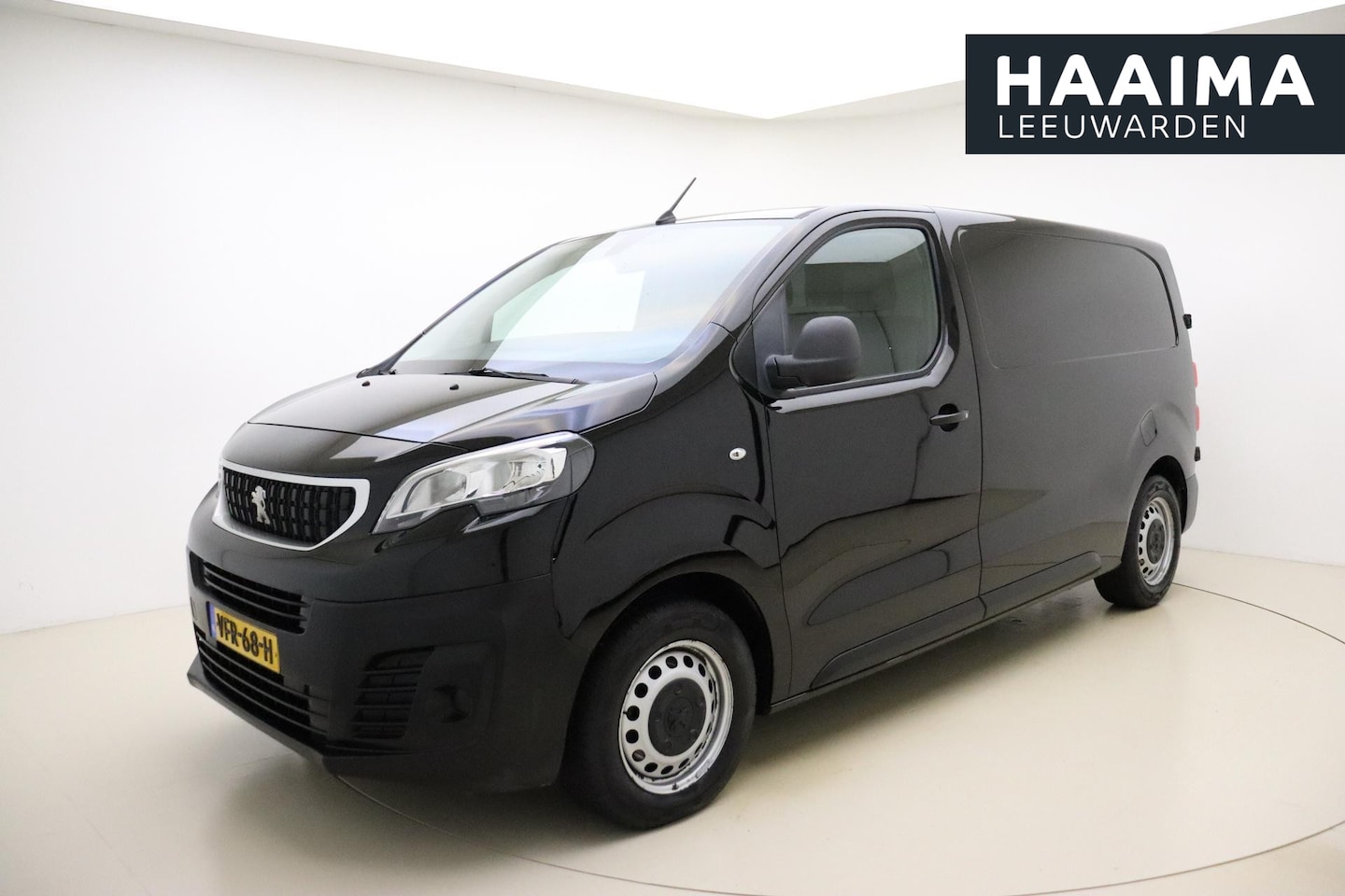 Peugeot Expert - 2.0 BlueHDI Standard Premium 180 PK | 8-Traps Automaat | L2 | Trekhaak | Airco | 3-Zits | - AutoWereld.nl