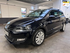 Volkswagen Polo - 1.4-16V Highline