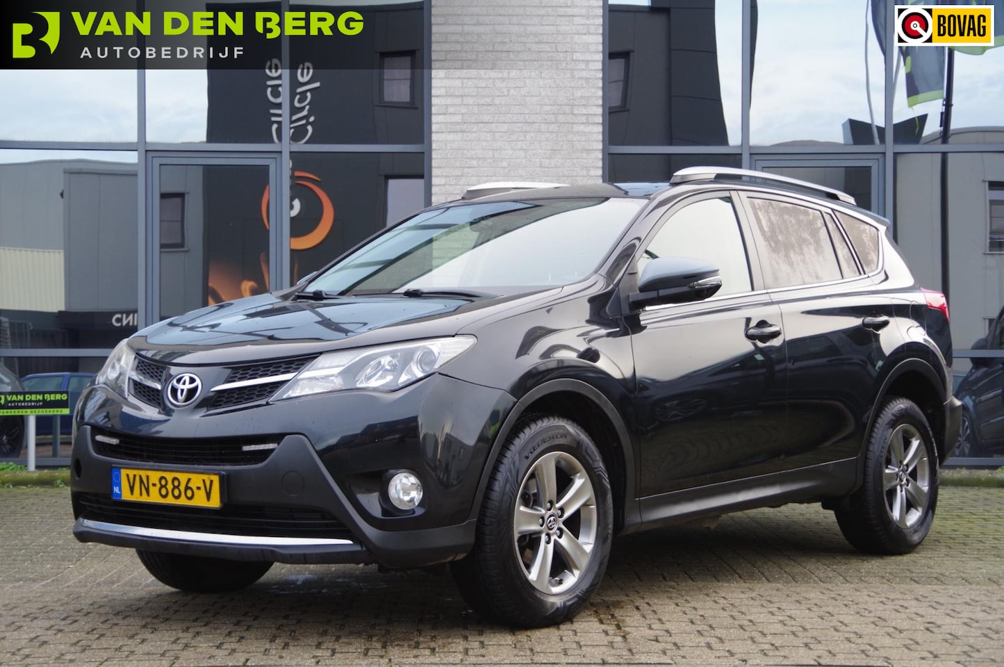 Toyota RAV4 - 2.2 D-4D Dynamic 4X4 TREKHAAK, CAMERA, NAVI, CRUISE, CLIMA, BLUETOOTH - AutoWereld.nl