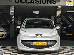 Peugeot 107 - 1.0 Automaat Carplay Camera Nw Koppeling Airco