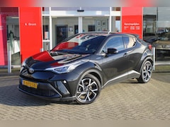 Toyota C-HR - 1.8 Hybrid First Edition | Afneembare Trekhaak | Navi | Parkeers