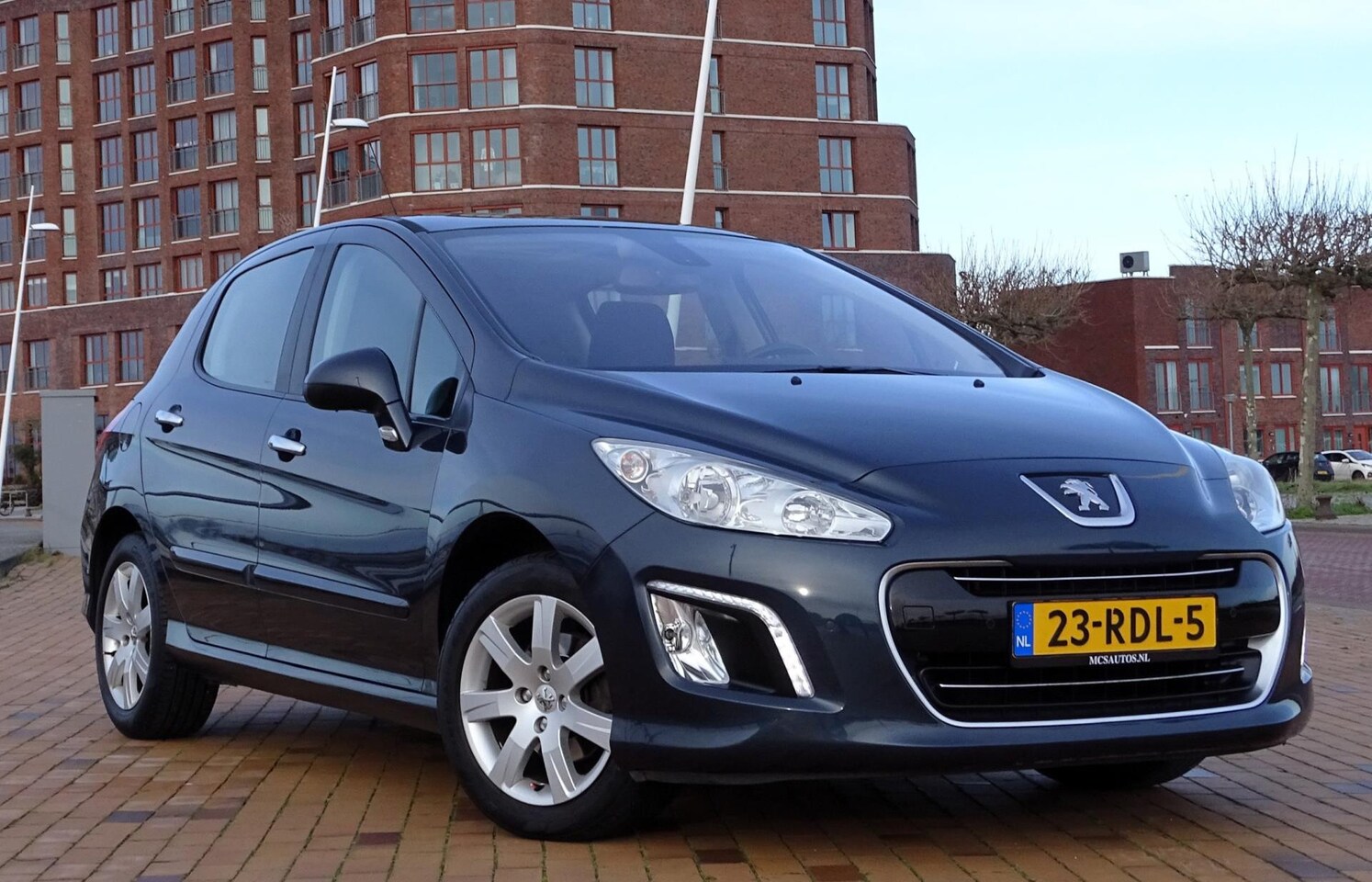 Peugeot 308 - 1.6 VTi Première Navi Panodak Pdc V+A - AutoWereld.nl