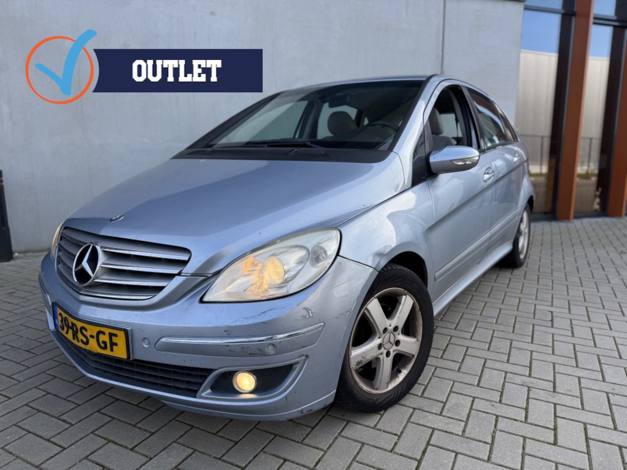 Mercedes-Benz B-klasse - 170 AUTOMAATBAK NIET 100% OUTLET - AutoWereld.nl