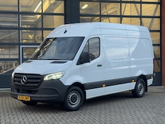 Mercedes-Benz Sprinter - 317 L2H2 | 3, 5T Trekhaak, Camera, Cruise, LED | Certified 24 mnd garantie